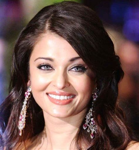 aishwarya rai figure size|Aishwarya Rai Biography, Age, Family, Height, .